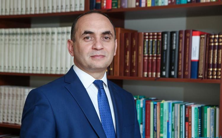 BU GÜNÜN GƏNCLƏRİ GƏLƏCƏYİN İDARƏÇİLƏRİ VƏ LİDERLƏRİDİR 