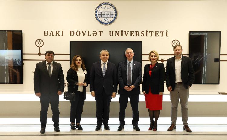 Посол Великобритании побывал в БГУ 