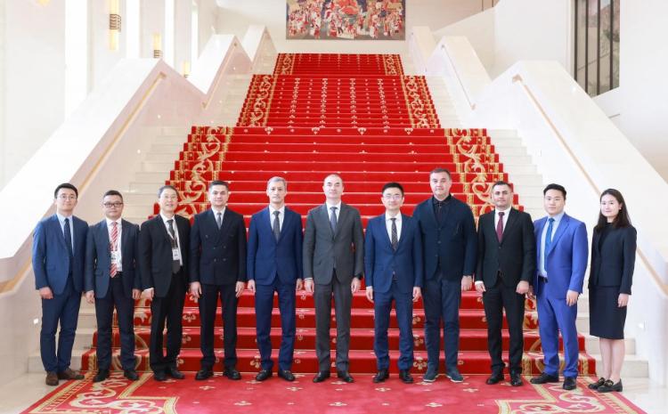 Çin ilə münasibətlər yeni mərhələyə qədəm qoyur 