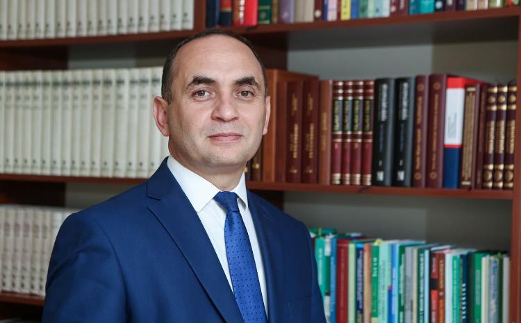 Azərbaycan qadının adı ölkəmizdə hər zaman uca tutulmuşdur 