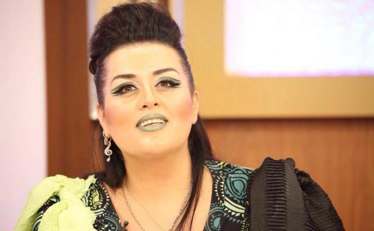 "Ana-bacılarını ortalığa qoyurlar": Elzadan meyxanaçılara