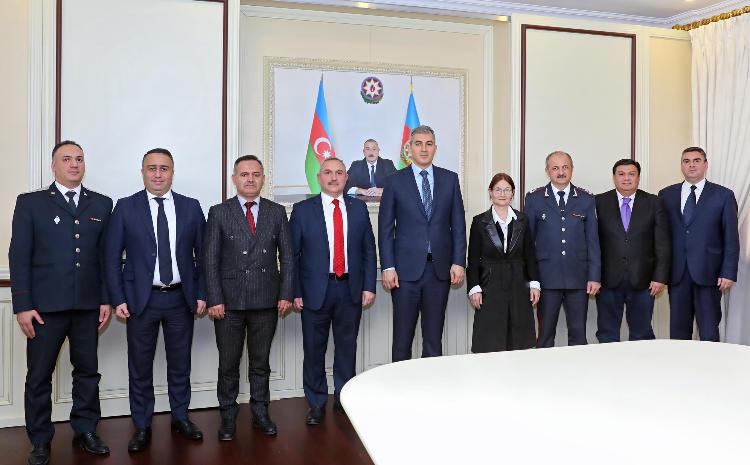 Dövlət Miqrasiya Xidmətinin rəisi Vüsal Hüseynov Miqrasiya Əməkdaşlıq Platformasının təsisçiləri ilə görüşüb 