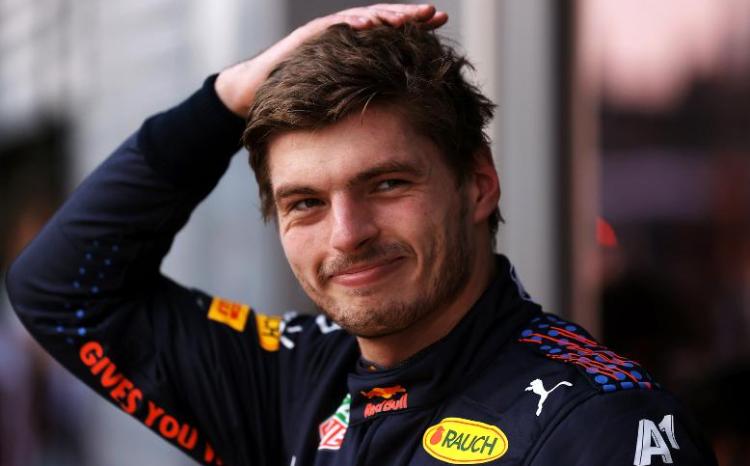 Ferstappen Braziliyada sprint yarışının qalibi oldu 