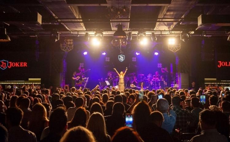 "Jolly Joker" Bakıdakı yeni məkanı ilə sərhədlərini genişləndirir 