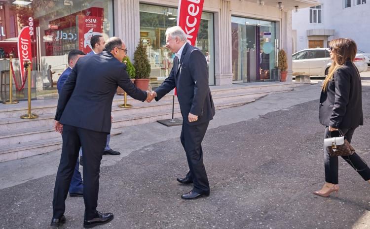 Bakcell CEO meets with journalists in Khankendi 