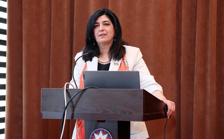 "Heydər Əliyevin idarəetmə fəlsəfəsi və azərbaycan dövlətinin güclənməsi" 
