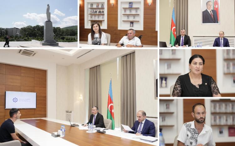 Nazir Sahil Babayev Xızıda vətəndaşları qəbul edib 