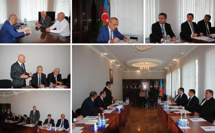 Azərbaycan Dövlət Su Ehtiyatları Agentliyinin sədri Salyan rayonunda vətəndaşlarla görüşüb 