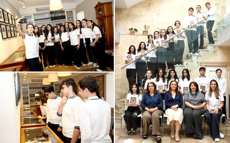 Məktəblilər “Ədibin Evi”ndə istiqlal tariximizi müzakirə ediblər 
