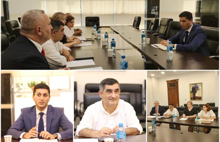 AMQF İdarə Heyətinin üzvləri PA nümayəndəsi ilə görüşüb 