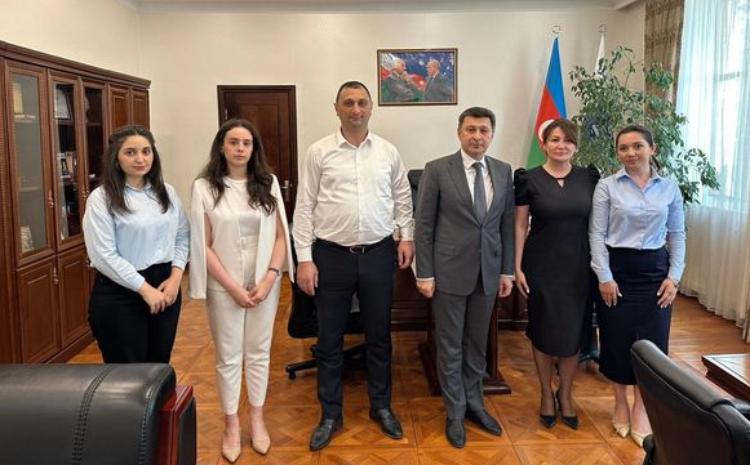 İDDO Psixi Sağlamlıq Proqramının komandası Tibb Universitetinin rektoru ilə görüşüb 