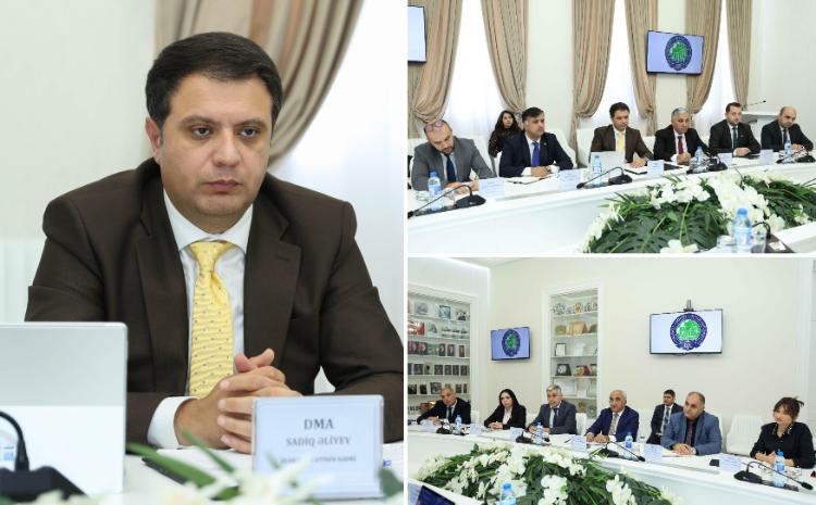 Обсуждены возможности сотрудничества в обеспечении занятости выпускников UNEC 