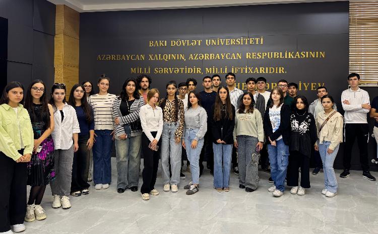 Tarix fakültəsinin I kurs tələbələri BDU-nun Heydər Əliyev Muzeyini ziyarət ediblər 