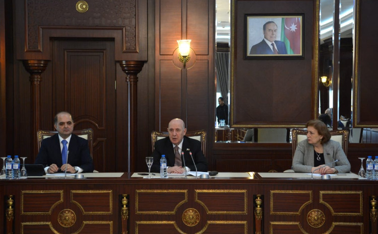 Milli Məclisin Səhiyyə komitəsinin iclası keçirilib 