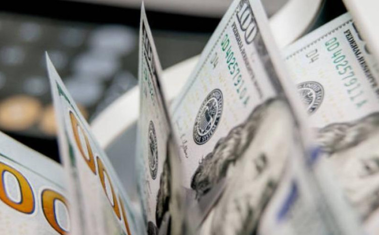 Mərkəzi Bankın valyuta ehtiyatları 650 milyon dollara yaxın azalıb 