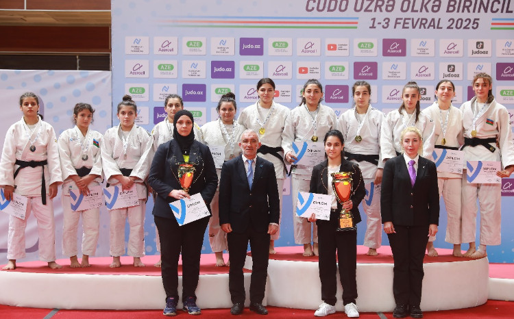 U-21 gənclər arasında ölkə birinciliyinin komanda yarışları keçirildi 
