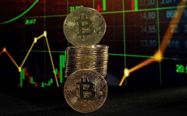Bitcoin 97 min dollardan aşağı düşdü 
