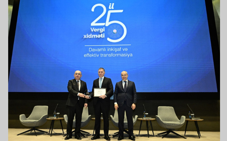 ЗАО Baku Steel Company, входящее в 50 крупнейших налогоплательщиков Азербайджана, отмечено наградой за развитие экспорта 