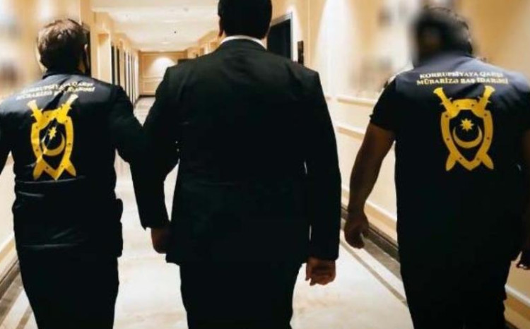 İdarə rəisi və işçiləri saxlanıldı 