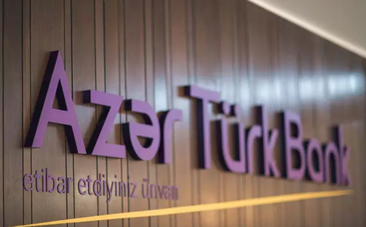 “Azər-Türk Bank” sədrinin birinci müavini istefa verdi 