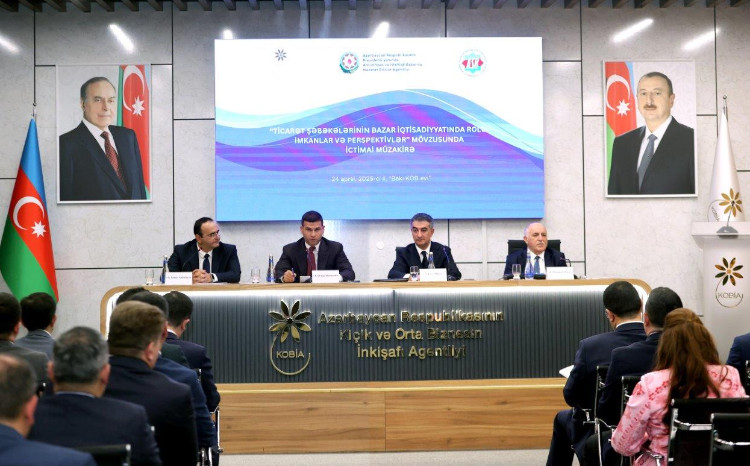 Ticarət şəbəkələrinin fəaliyyəti ilə bağlı ictimai müzakirə təşkil olunub 