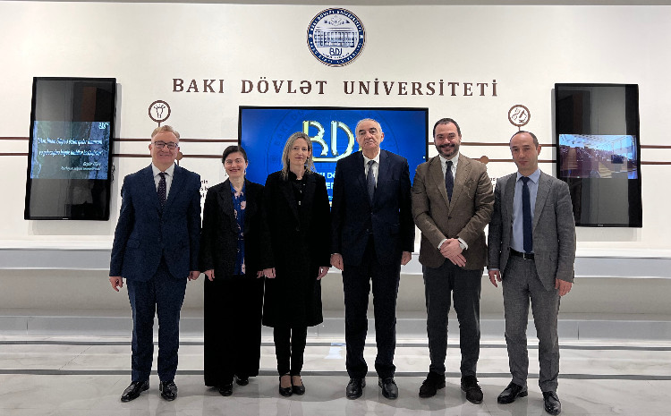 В БГУ побывала делегация из Испании 