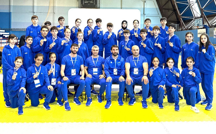 Yeniyetmə taekvondoçularımızdan Serbiyada möhtəşəm medal yağışı - 13 qızıl, 3 gümüş, 3 bürünc! 