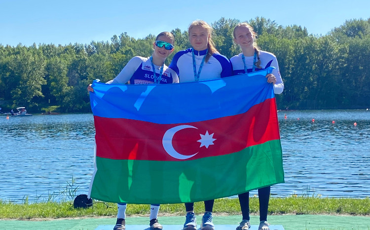 Avarçəkənlərimiz “Bratislava Reqatası”nda daha bir qızıl medal qazandı 