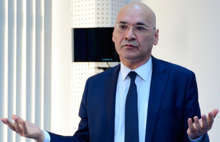 “Mərkəzi Bank dərhal reaksiya verməlidir, son 4 ayda kartlardan 6 milyon oğurlanıb” 