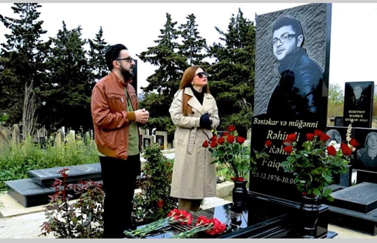 Elnarədən tənqidlərə cavab: “Kimin məzarında çəkilməlidir? 