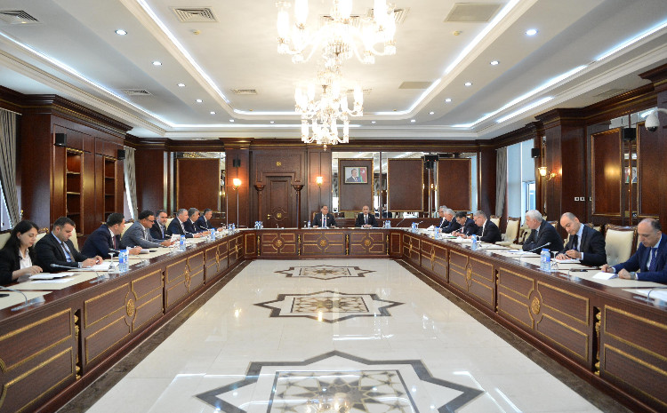 Milli Məclisin İqtisadi siyasət, sənaye və sahibkarlıq komitəsinin növbəti iclası keçirilib 