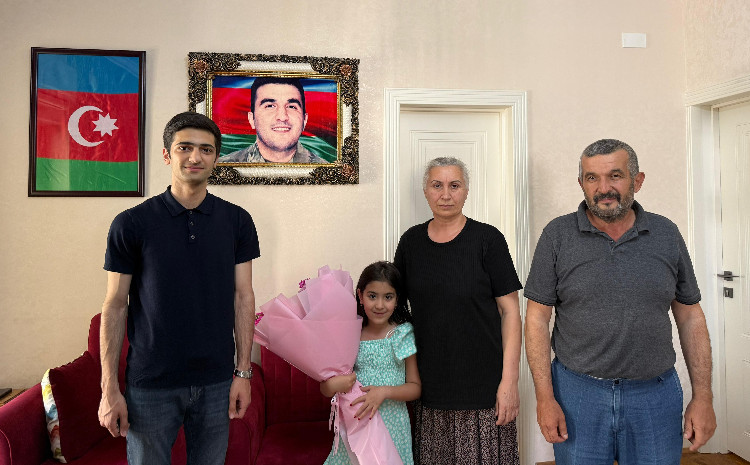 BDU-nun şəhid məzunu Ataməli Musaoğlunun ailəsi ziyarət olunub 