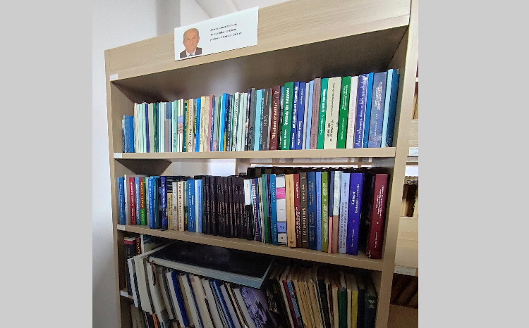 MEK-də professor Əsədulla Cəfərovun şəxsi kitab kolleksiyası yaradılıb 