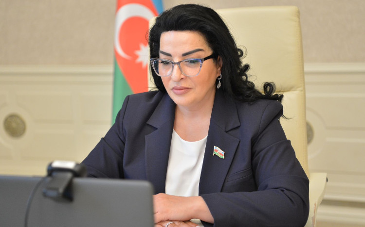 Parlamentlərarası əlaqələr inkişaf edir 