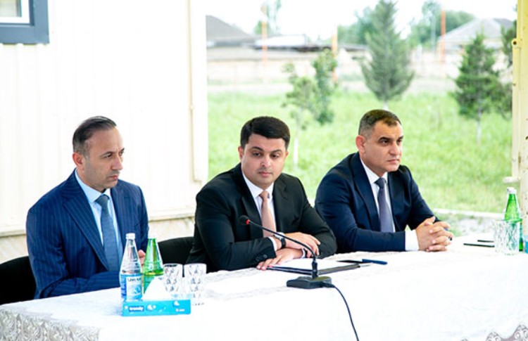 Neftçalanın icra başçısı səyyar görüş keçirdi 