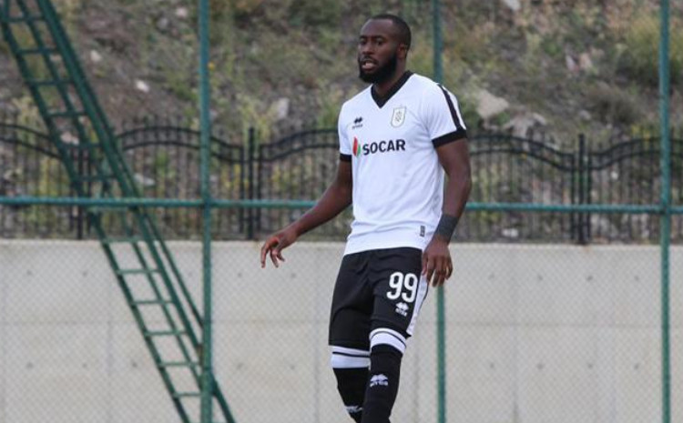 “Neftçi” Ervin Koffi ilə yollarını ayırdı 