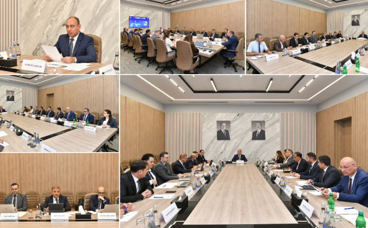 İnternet sahəsi üzrə təkmilləşmələrin və kommunikasiyanın həyata keçirilməsinə dair 2025-ci ilin I rübü üzrə görülən işlər müzakirə olunub 