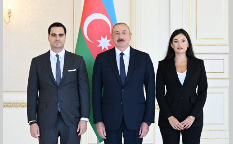 Prezident İlham Əliyev Slovakiyanın Azərbaycanda yeni təyin olunmuş səfirinin etimadnaməsini qəbul edib 