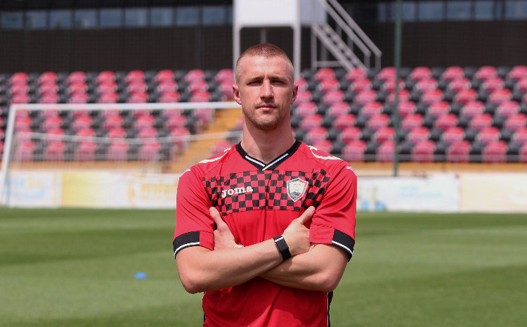 “Ümid edirəm ki, tezliklə Premyer Liqada oynamağa hazır olacağam” 