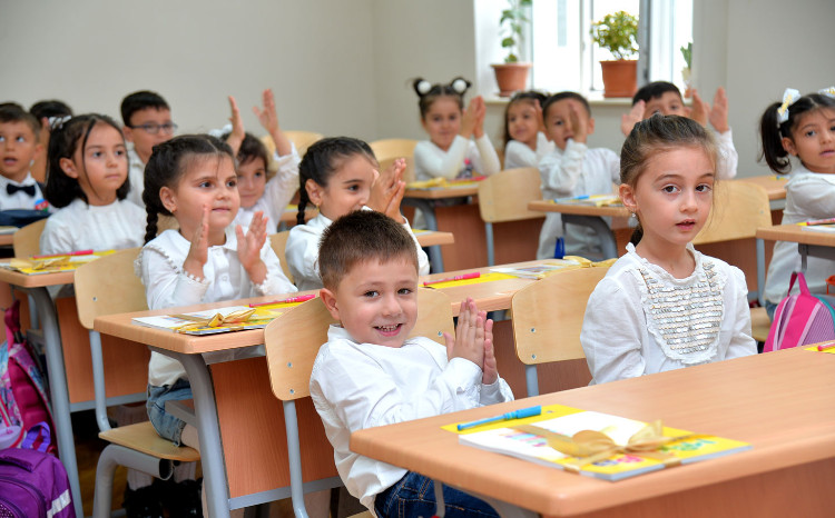 Məktəbəhazırlıq qruplarına 23 mindən çox uşaq qeydiyyatdan keçib 