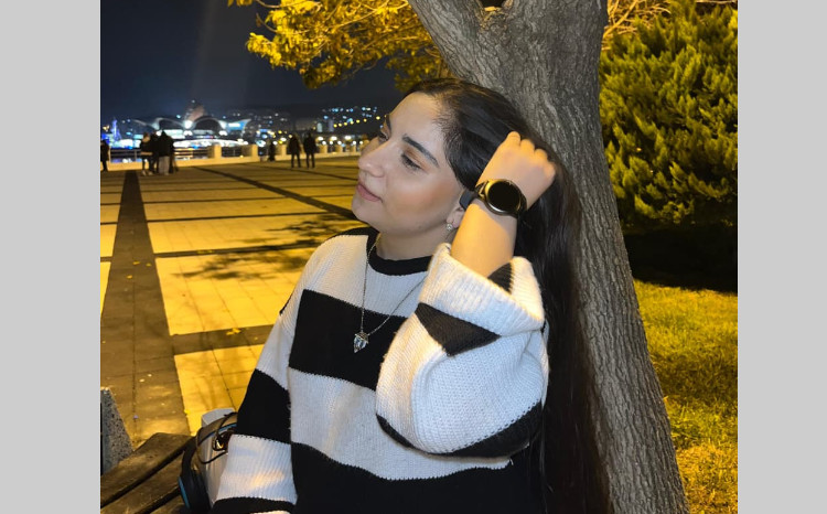 "Qız uşağı üçün dünya həm gözəlliklərlə, həm də sınaqlarla doludur" 