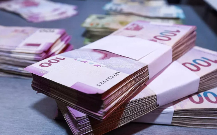 8 ayda dövlət büdcəsinin gəlirləri proqnozu üstələyib 