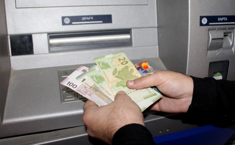 Maliyyə Nazirliyi: Pensiya sisteminin maliyyə dayanıqlılığında risk yoxdur 