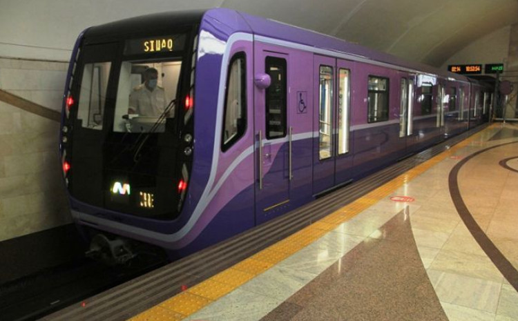 Bakı metropolitenində QR-kodla ödənişlərdə problem yaşanıb 