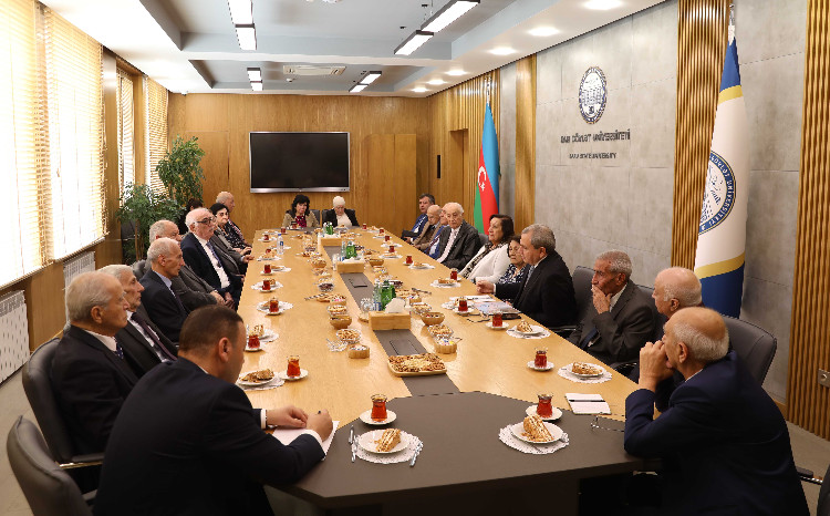 Ректор БГУ встретился с членами Консультативного совета 