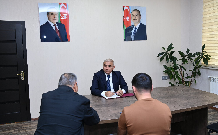 “Azərişıq” ASC-nin sədri Vüqar Əhmədov Şamaxıda vətəndaşları qəbul edib 