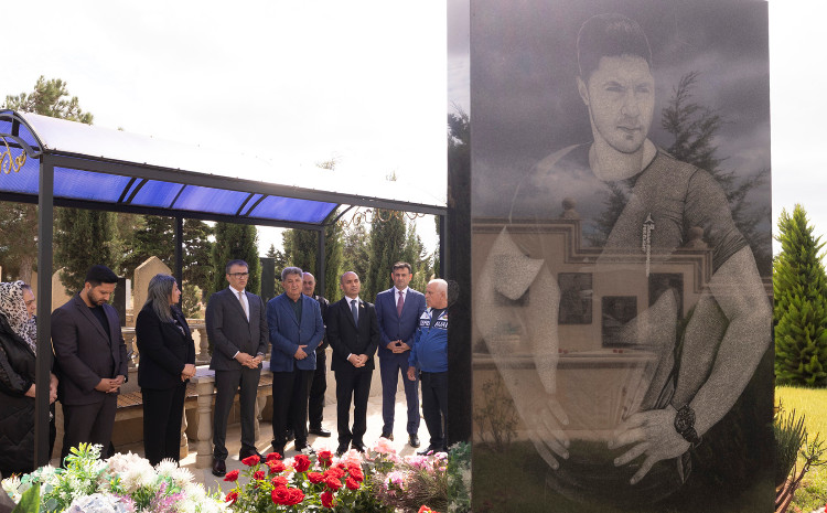 Коллектив «ЗАО «AzerGold» почтил память шехида Мухтара Гасымлы 