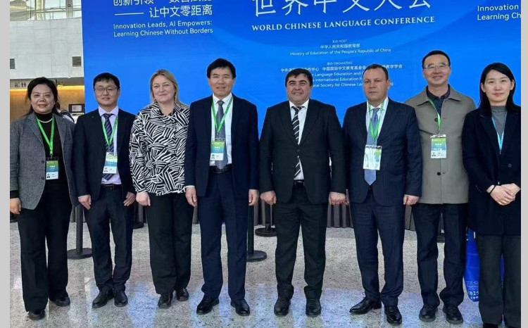 Делегация БГУ встретилась с председателем совета университета Аньхойского университета 