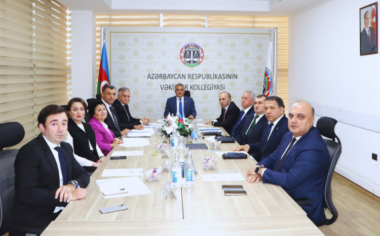 Vəkillər Kollegiyası Rəyasət Heyətinin növbəti iclası keçirilib 