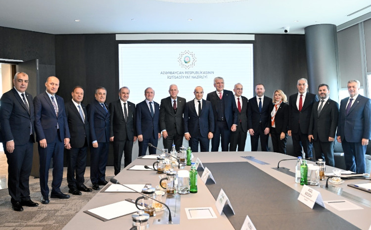 İstanbul Sənaye Palatasında təmsil olunan iş adamları Azərbaycanın biznes imkanları ilə tanış olublar 